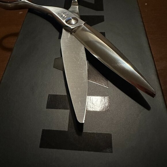 Hattori Hanzo Kamikaze HH1 5.5 Shears - Picture 10 of 12
